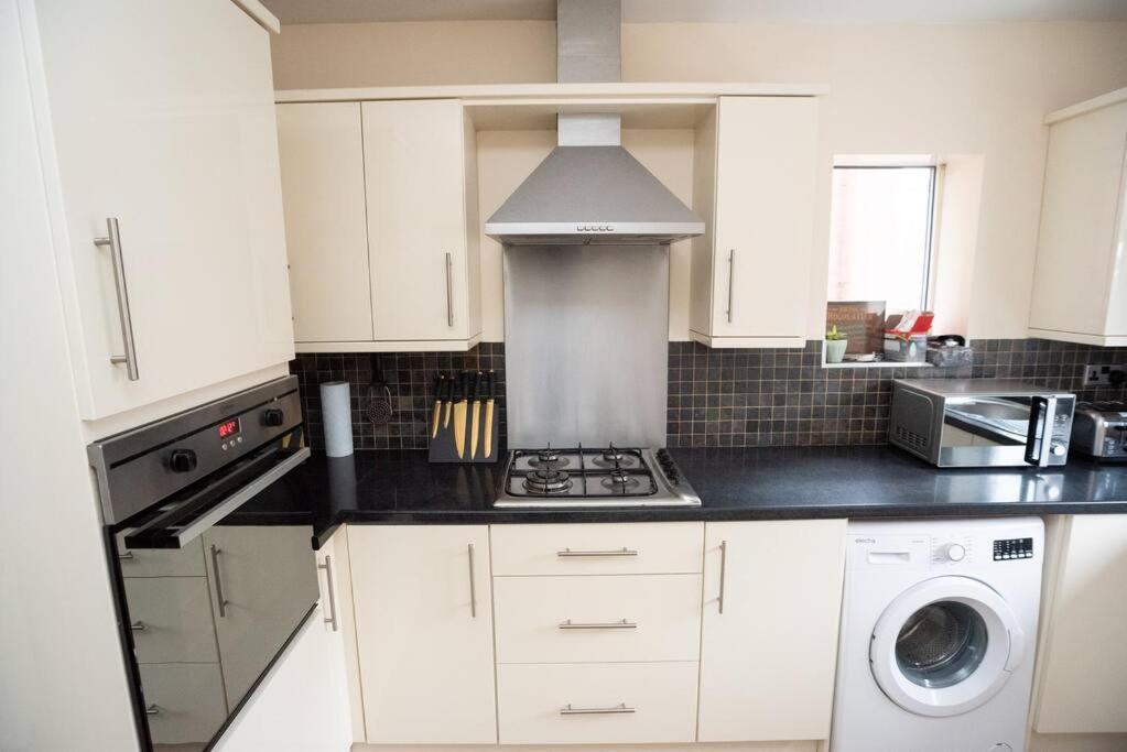 Sherwood Pines - Big Garden! Holiday home *
